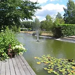 Goudvink 547 De Ijsvogel Veluwe 木屋