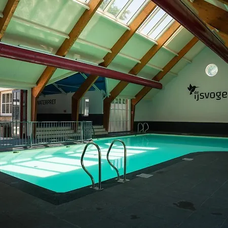 Goudvink 547 De Ijsvogel Veluwe * Voorthuizen